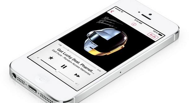 Музыка в iPhone